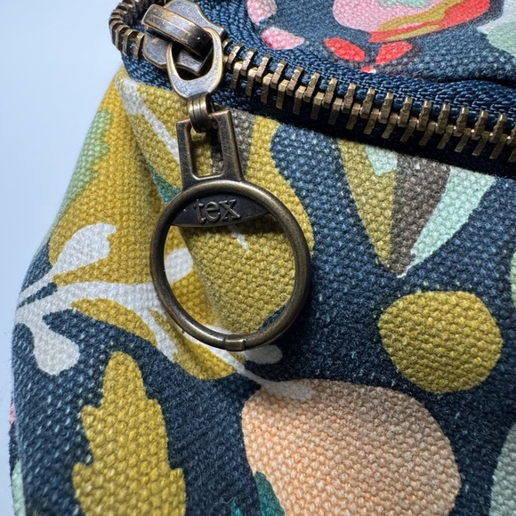 Danica Studio Superbloom Cotton Hip Bag - Picture 7 of 9